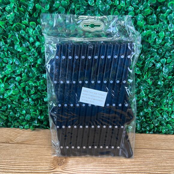 Car Truck Expandable Window Pet Gate Dog Cat New Sealed Lets Air In Pet Parade - Picture 2 of 6